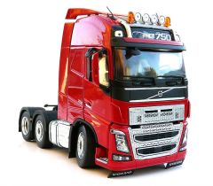 MAR1811-03 - Camion VOLVO FH16 rouge -