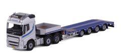 CAV20-1253 - Camion avec porte engins du transporteur DEKKER transport - VOLVO FH5 Globetrotter 6x4