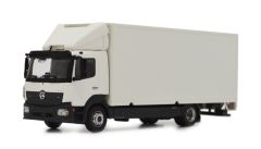 MAR2026 - Camion porteur de couleur blanc - MERCEDES Atego 4x2