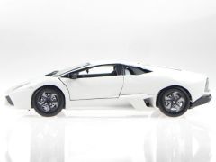 BUR21041WI - Voiture de couleur blanche - LAMBORGHINI Reventon