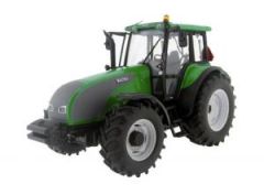 UH2622 - Tracteur Valtra Série T de couleur Vert