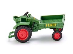 WIK089940 - Tracteur avec porte outils vert FENDT
