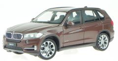 WEL24052BR - Voiture de 2015 marron – BMW X5