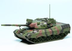 SCH26523 - Véhicule militaire couleur camouflage – LEOPARD 1A1