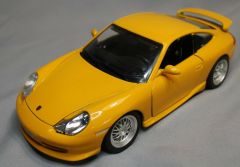 BUR30179 - Voiture de 2011 couleur jaune – PORSCHE 911 GT3