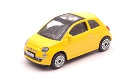 BUR30184 - Voiture de 2008 couleur jaune – FIAT 500