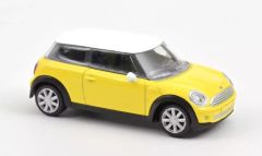 NOREV310519 - Voiture de 2006 couleur jaune - MINI COOPER One