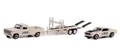 GREEN31140-B - Coffret sous blister de la série RACING HITCH & TOW – FORD F-100 1969 avec porte voiture et FORD Mustang boss 429