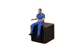 ATLAN32098_BLEU - Figurine en pantalon et t-shirt bleu - Chauffeur