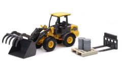 NEW32206 - VOLVO L25 avec accessoires