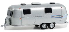 GREEN34140-E - Caravane sous blister de la série HITCHED HOMES – AIRSTREAM Ambassador International Land Yacht 1973