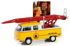 GREEN38070-B - Voiture sous blister de la série SMOKEY BEAR - VW Type2 Double cab Pick-up - Ladder Truck 1968 jaune