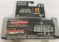 GREEN31120-C - Véhicule sous blister du film The cars that made america - FORD Mustang 1965 et FORD F-100 avec remorque 2 Essieux