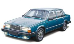 ITA3623 - Maquette à assembler et à peindre – VOLVO 760 GLE