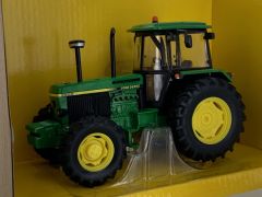 BRI42904NEW - Tracteur JOHN DEERE 3650