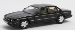 MTX41001-272 - Voiture de 1994-1997 couleur noir - Limitée à 100 pièces - JAGUAR XJR X300