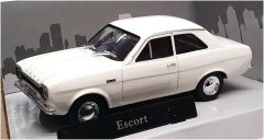 CAR416950 - Voiture coupé de couleur Blanche - FORD Escort MKI