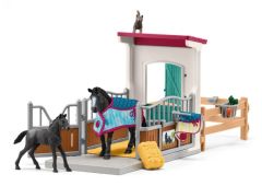 SHL42611 - Figurine de l'univers Horse Club - Box pour cheval avec Jument et Poulain