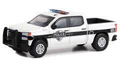 GREEN43020-F - Voiture sous blister de la série HOT PURSUIT – CHEVROLET Silverado SSV 2022 General Motors Fleet Police