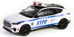 GREEN43030-F - Voiture sous blister de la série HOT PURSUIT - FORD Mustang Mach-E GT 2022 Police de New York