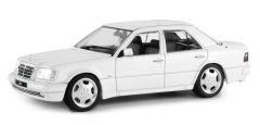 SOL4313205 - Voiture de 1994 couleur blanche - MERCEDES E60 AMG
