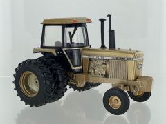 BRI43380GOLD - Tracteur avec jumelage arrières limité  à 250 pièces – JOHN DEERE 4440 2wd Doré - Disponible en Juin 2024