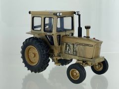 BRI43381GOLD - Tracteur avec cabine Hiniker limité à 250 pièces - JOHN DEERE 4020 2wd Doré - Disponible en Septembre 2024