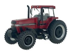 BRI43417 - Tracteur limité à 1750 pièces - CASE IH Magnum 7250