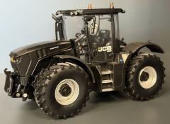 BRI43453BS - Tracteur avec jantes grise couleur noir - Limité à 750 pièces - JCB Fastrac