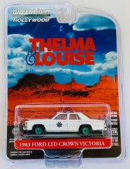 GREEN44945-DVERT - Voiture sous blister jantes verte de la série THELMA & LOUISE - FORD LTD Crown Victoria 1983