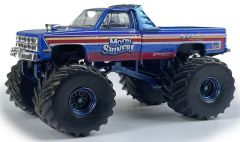 GREEN49160-A - Monster truck sous blister de la série KINGS OF CRUNCH - MOONSHINER! - GMC Sierra  2500 de 1982
