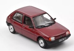 NOREV471719 - Voiture de 1988 couleur rouge foncé – PEUGEOT 205 GL