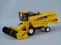 BRD979 - NEW HOLLAND TC57 Hydro plus moissonneuse en résine