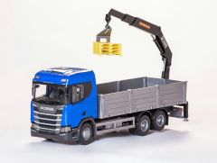 EMEK50604 - Camion bleu avec grue arrière de chargement HIAB – SCANIA CR 500 6x4