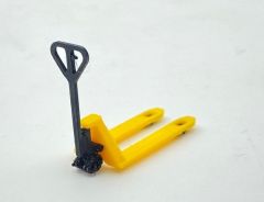 MSM5474/02 - Accessoire de chantier en miniature de couleur noir et jaune – Transpalette