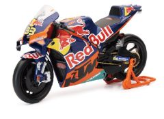 NEW58383 - KTM RC16 N°33 pilote B. BINDER