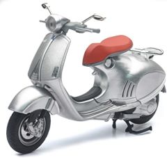 NEW57613-C - Scooter VESPA 946 de couleur Grise