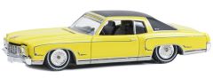 GREEN63040-C - Voiture sous blister de la série CALIFORNIA LOWRIDERS - CHEVROLET Monte Carlo 1971 jaune