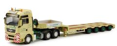 TEK63441 - Camion 6x4 MAN TGX XXL et semi plateau surbaissé 4 essieux GOLDHOFER H.N Krane