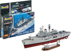 REV65172 - Maquette avec peinture à assembler - HMS Invincible Falkland War