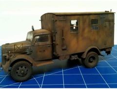 ITA6575 - Maquette à assembler et à peindre - Camion Radio Opel BLITZ