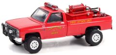 GREEN67010A - Véhicule sous blister FIRE & RESCUE - CHEVROLET C20 Custom deluxe de 1986 avec équipements d'incendie