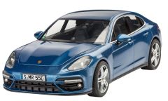 REV67034 - Maquette avec peinture à assembler – Porsche Panamera 2