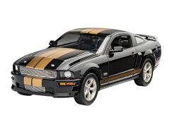 REV67665 - Maquette avec peinture à assembler - FORD Shelby GT-H de 2006