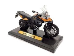 MMX76205-D - Moto de couleur noir et orange - BMW F800GS