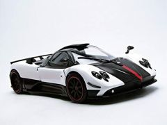 MMX79158BLANC - Voiture de 2008 couleur blanche – PAGANI Zonda 5