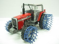 UH2907 - Tracteut avec roues cages Massey Ferguson 2620 ULLY 2012