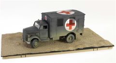 FOV801101B - Ambulance de la seconde guerre mondiale de couleur vert - OPEL-BLITZ 3.6-6700A KFZ.305