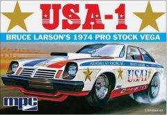 MPC828/12 - Maquette à assembler et à peindre - CHEVROLET Vega pro Stock de 1974 - Bruce Larson USA-1