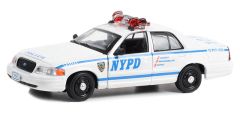 Voiture de la série TV Quantico 2015-2018 - FORD Crown Victoria Police Interceptor de 2003